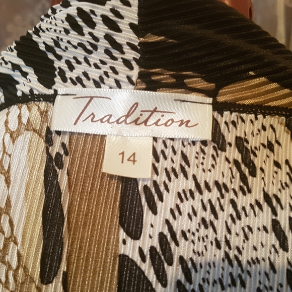 Cardigan - Picture 3 of 3